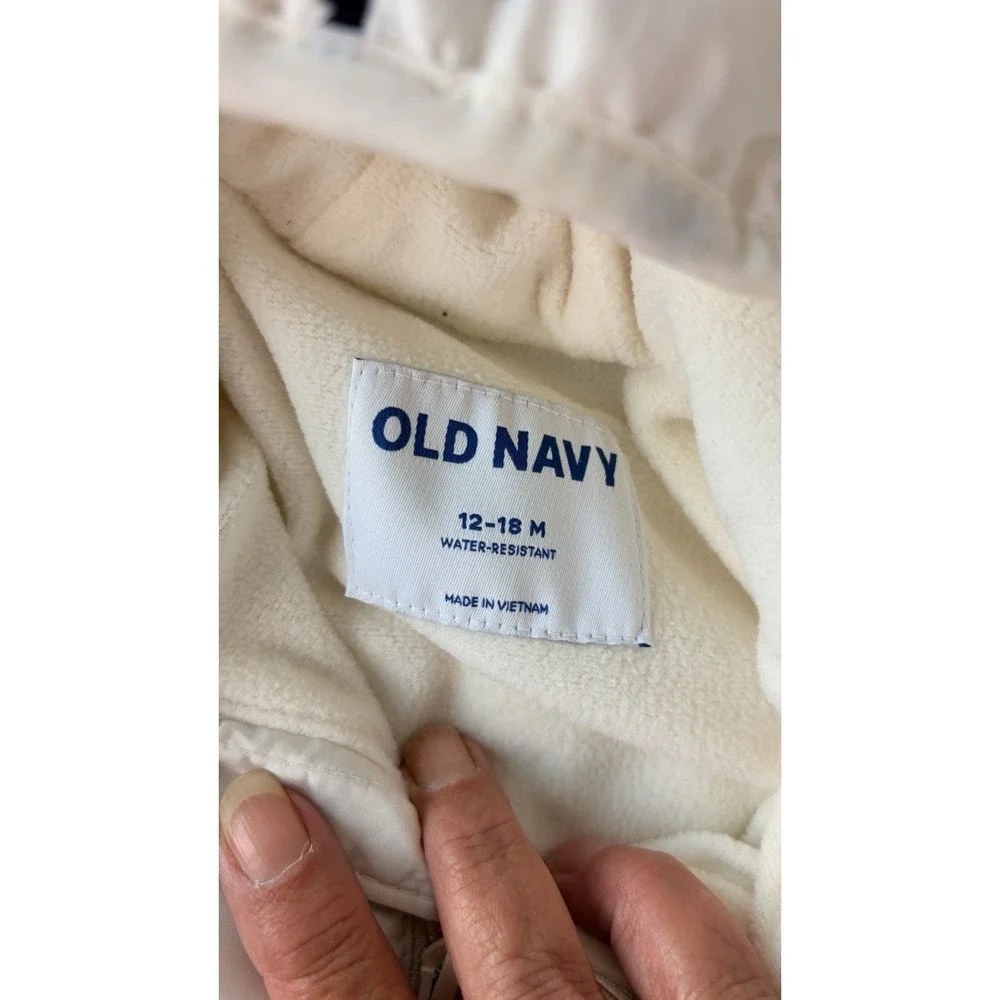 Old Navy Baby Heart Print Puffer Snowsuit Hooded White 12-18 M Water Resistant